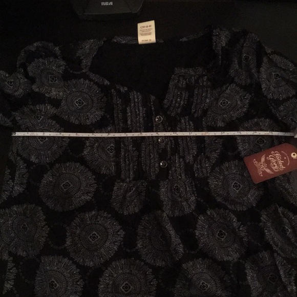 Black & white patterned peasant top - Picture 4 of 5